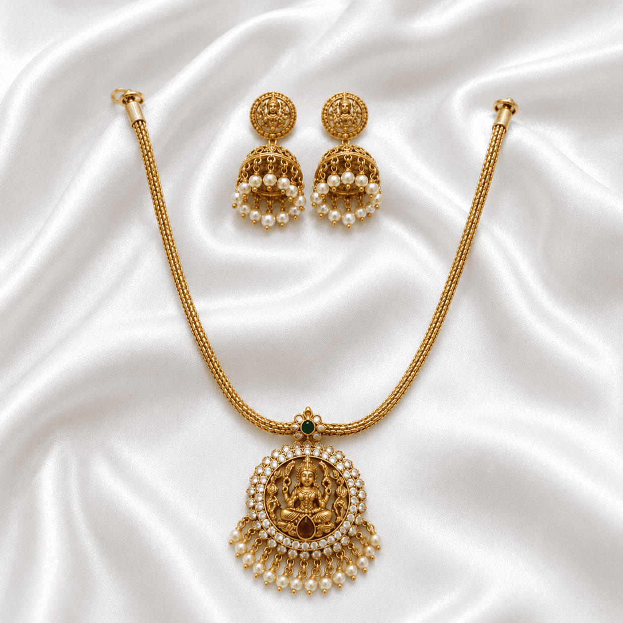 Lakshmi Pearl Temple Pendant Set Lakshmi Pearl Temple Pendant Set
